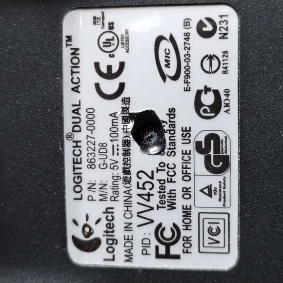 Logitech Game Pad - Picture 5 of 6